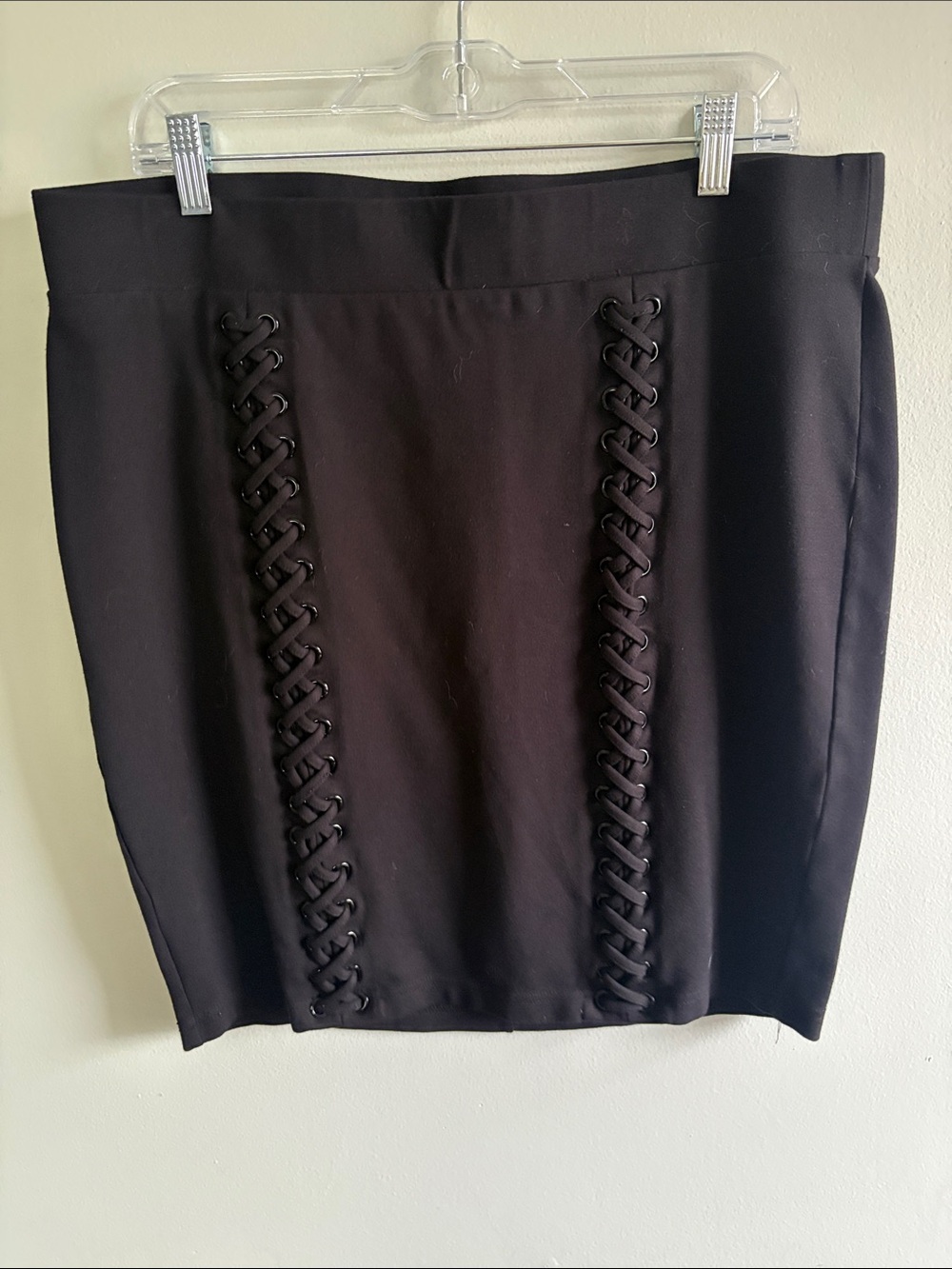Torrid Black Lace-Up Pencil Skirt Size 1 Plus Goth Office Chic